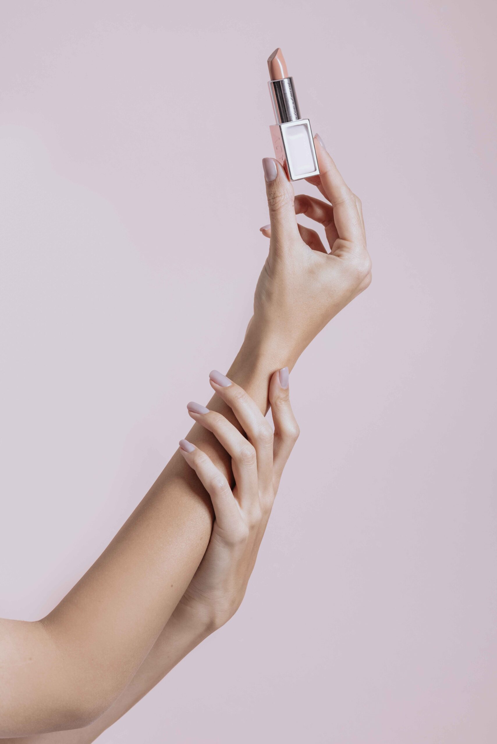 Esther Ezban_Hands1