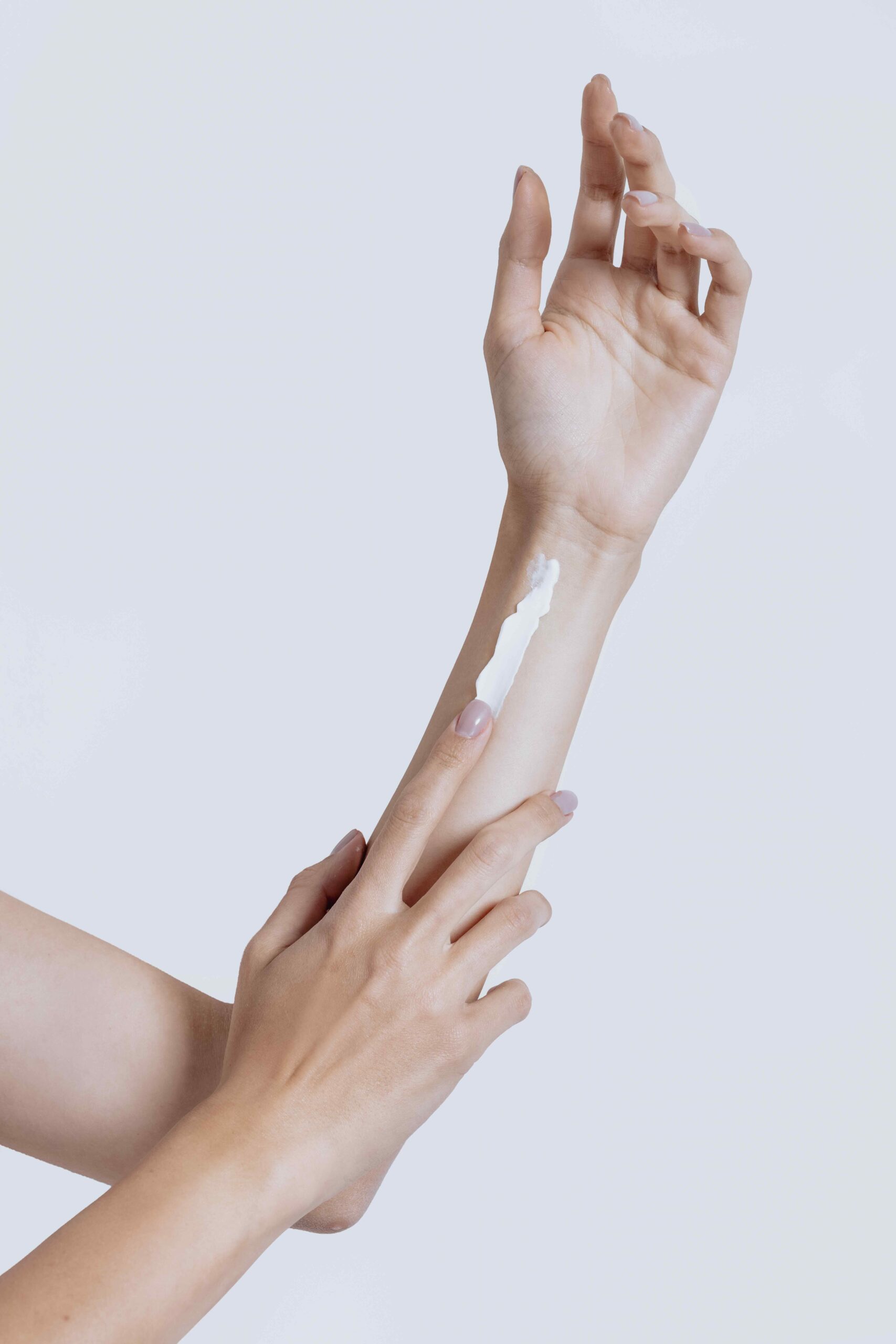 Esther Ezban_Hands5